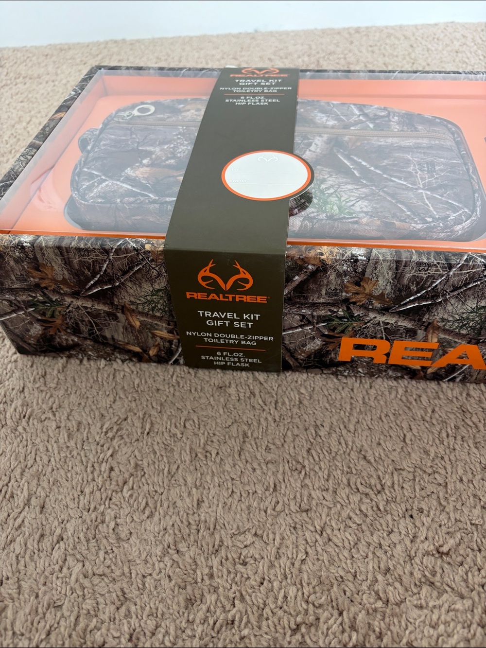 Realtree Travel Kit Gift Set - Picture 8 of 9